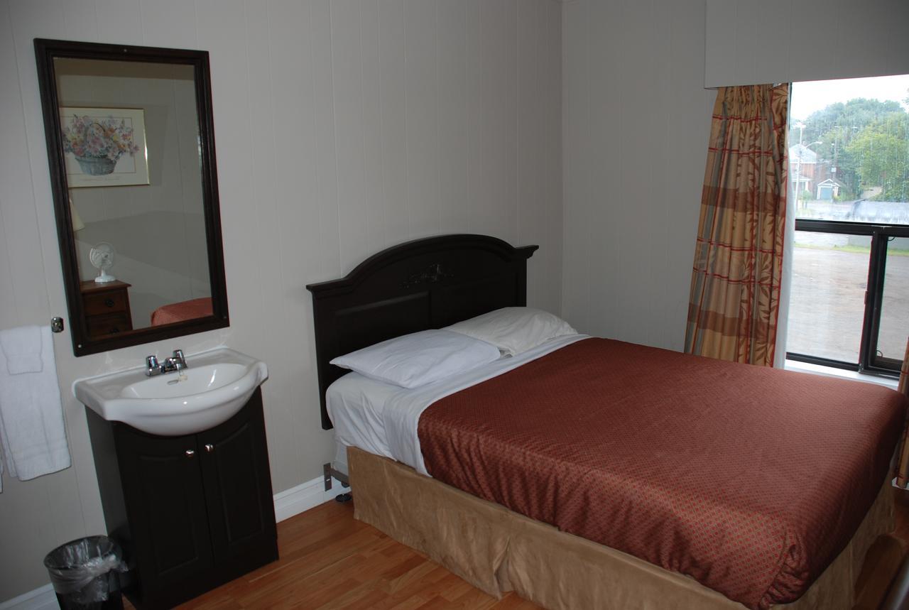 Algonquin Hotel Sault Ste. Marie Εξωτερικό φωτογραφία